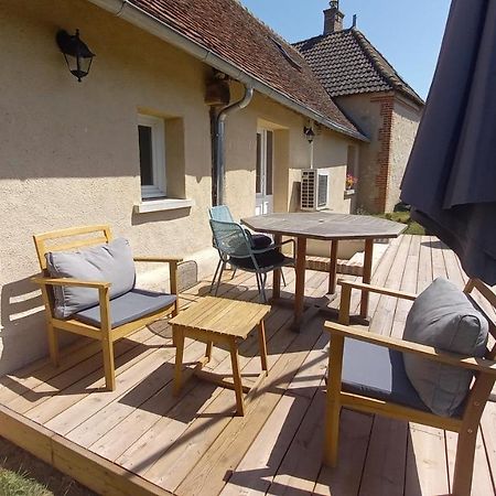 Logement Independant Tour-en-Sologne Exterior foto
