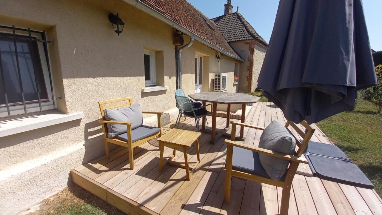 Logement Independant Tour-en-Sologne Exterior foto